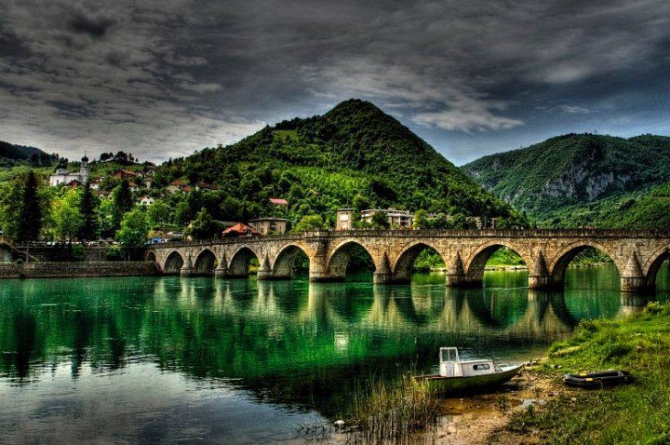 Bosna-Hersek’in köprüleri: Mostar ve Drina
